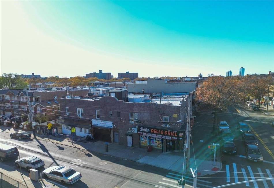 246 Avenue U, Brooklyn, New York 11223, ,Mixed Use,For Sale,Avenue U,488046