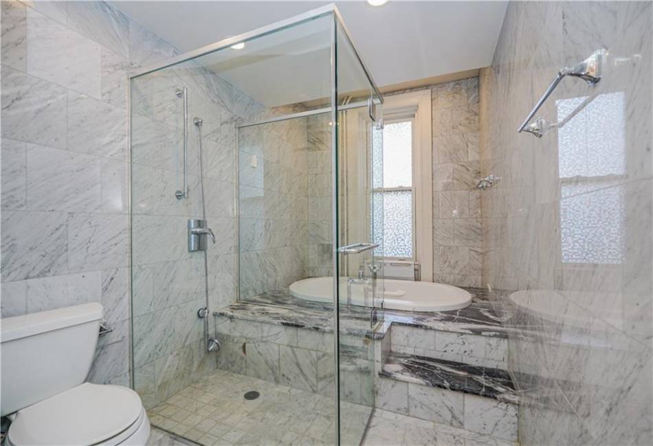 711 MacDonough Street, Brooklyn, New York 11233, 6 Bedrooms Bedrooms, ,4 BathroomsBathrooms,Residential,For Sale,MacDonough,488028