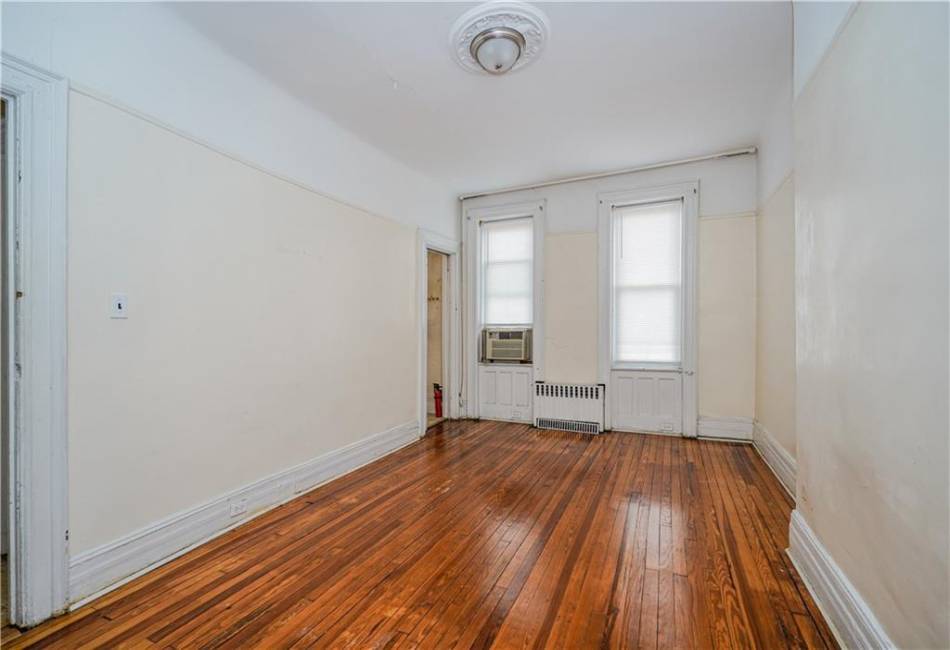 711 MacDonough Street, Brooklyn, New York 11233, 6 Bedrooms Bedrooms, ,4 BathroomsBathrooms,Residential,For Sale,MacDonough,488028