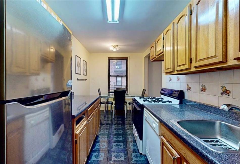 1213 Avenue Z, Brooklyn, New York 11235, 1 Bedroom Bedrooms, ,1 BathroomBathrooms,Residential,For Sale,Avenue Z,488006