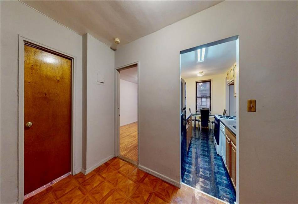 1213 Avenue Z, Brooklyn, New York 11235, 1 Bedroom Bedrooms, ,1 BathroomBathrooms,Residential,For Sale,Avenue Z,488006