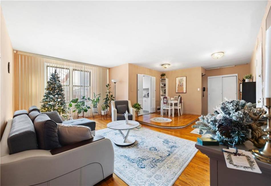 2900 Ocean Avenue, Brooklyn, New York 11235, 1 Bedroom Bedrooms, ,1 BathroomBathrooms,Residential,For Sale,Ocean,488080