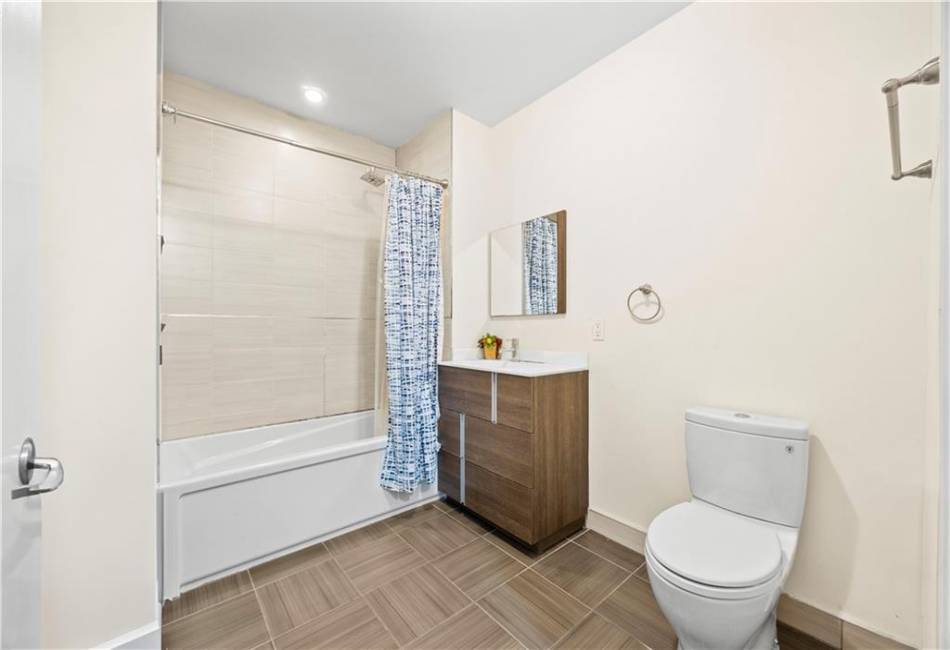 2008 Ocean Avenue, Brooklyn, New York 11230, 4 Bedrooms Bedrooms, ,2 BathroomsBathrooms,Residential,For Sale,Ocean,487949