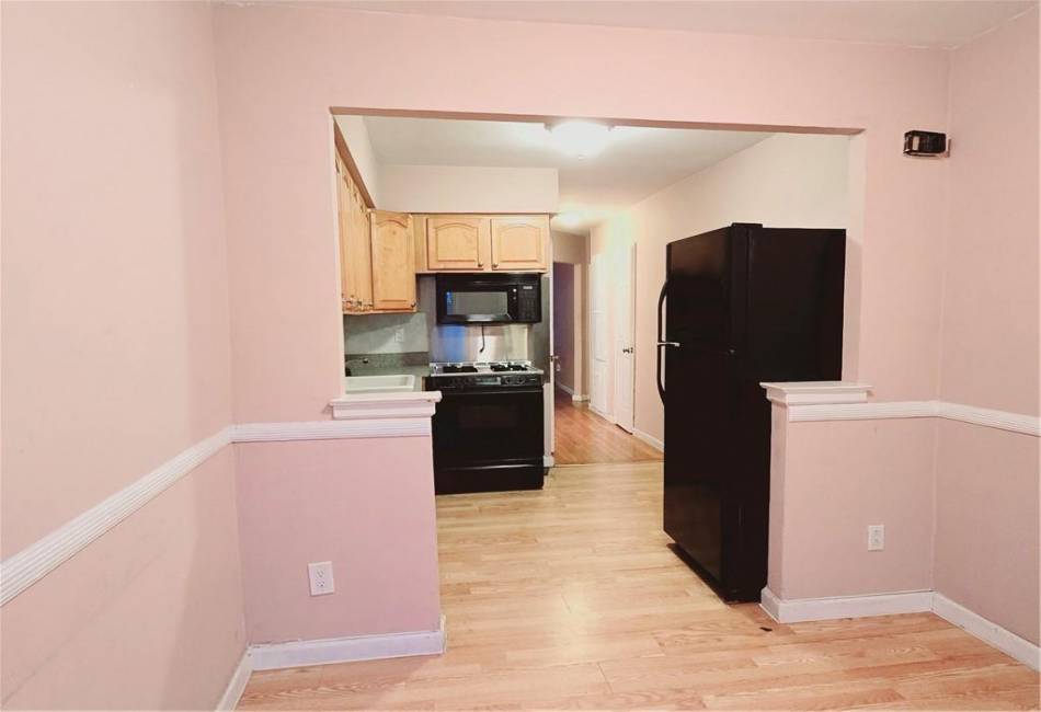 2133 10th Street, Brooklyn, New York 11223, 3 Bedrooms Bedrooms, ,2 BathroomsBathrooms,Residential,For Sale,10th,488125