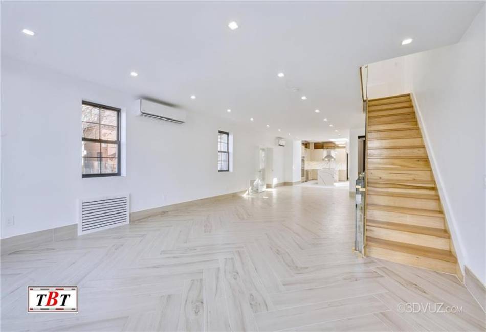 728 Avenue P, Brooklyn, New York 11223, 6 Bedrooms Bedrooms, ,5 BathroomsBathrooms,Residential,For Sale,Avenue P,488136