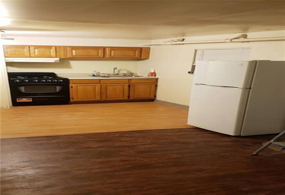 32-13 46th Street, Astoria, New York 11103, 5 Bedrooms Bedrooms, ,3 BathroomsBathrooms,Residential,For Sale,46th,488078