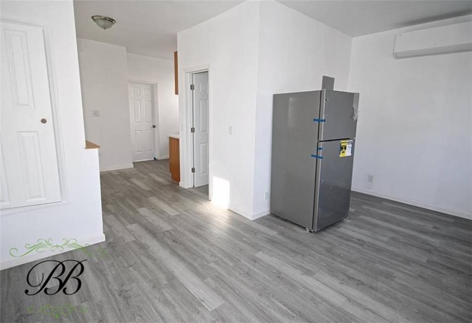 1372 94th Street, Brooklyn, New York 11236, 4 Bedrooms Bedrooms, ,3 BathroomsBathrooms,Residential,For Sale,94th,488114