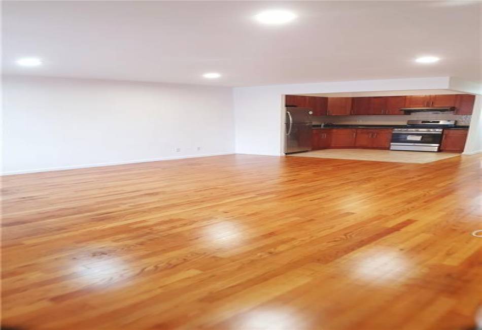 147 28th Avenue, Brooklyn, New York 11214, 2 Bedrooms Bedrooms, ,2 BathroomsBathrooms,Residential,For Sale,28th,488145