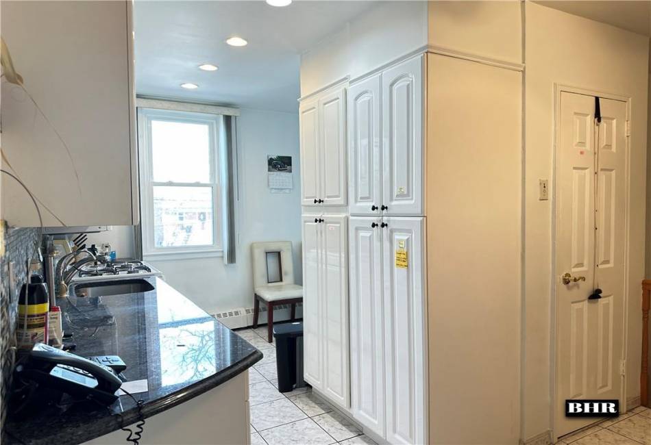 5716 Avenue T, Brooklyn, New York 11234, 2 Bedrooms Bedrooms, ,1 BathroomBathrooms,Residential,For Sale,Avenue T,488149