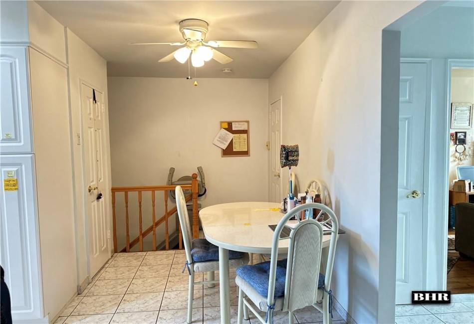 5716 Avenue T, Brooklyn, New York 11234, 2 Bedrooms Bedrooms, ,1 BathroomBathrooms,Residential,For Sale,Avenue T,488149