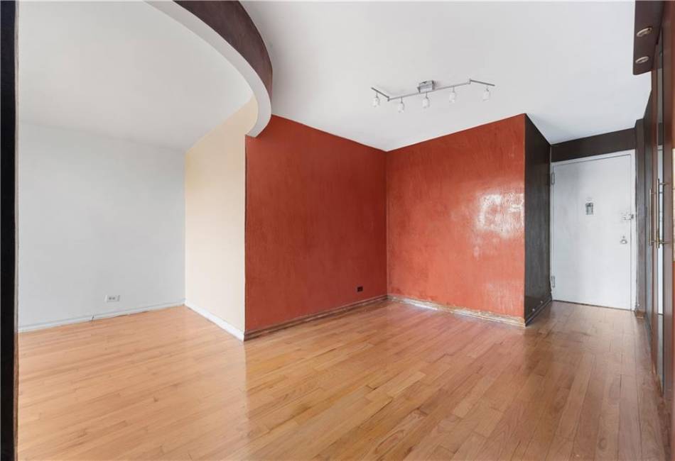 3901 Nostrand Avenue, Brooklyn, New York 11235, 1 Bedroom Bedrooms, ,1 BathroomBathrooms,Residential,For Sale,Nostrand,488150