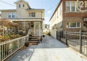 1932 Schenectady Avenue, Brooklyn, New York 11234, 3 Bedrooms Bedrooms, ,2 BathroomsBathrooms,Residential,For Sale,Schenectady,488160