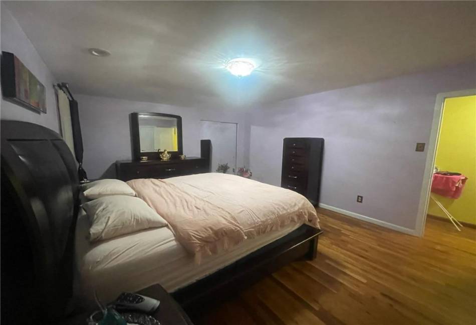 24 Purdue Court, Staten Island, New York 10314, 4 Bedrooms Bedrooms, ,3 BathroomsBathrooms,Rental,For Sale,Purdue,488164