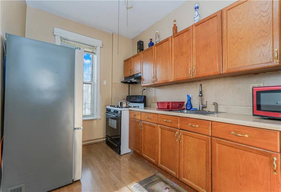 464 73rd Street, Brooklyn, New York 11209, 5 Bedrooms Bedrooms, ,3 BathroomsBathrooms,Residential,For Sale,73rd,488168