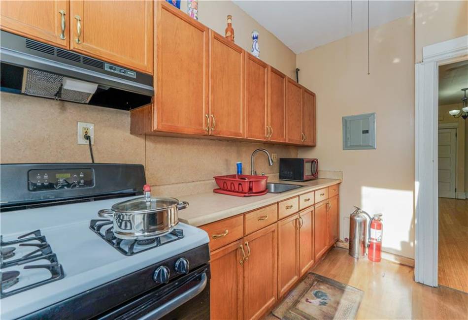 464 73rd Street, Brooklyn, New York 11209, 5 Bedrooms Bedrooms, ,3 BathroomsBathrooms,Residential,For Sale,73rd,488168