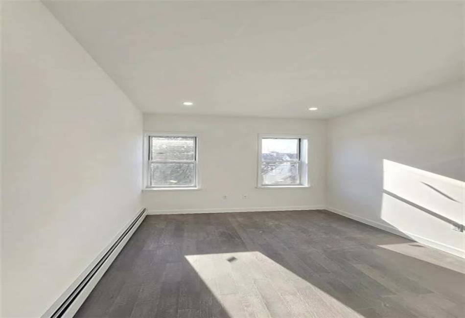 2062 Bath Avenue, Brooklyn, New York 11214, 3 Bedrooms Bedrooms, ,1 BathroomBathrooms,Rental,For Sale,Bath,488193