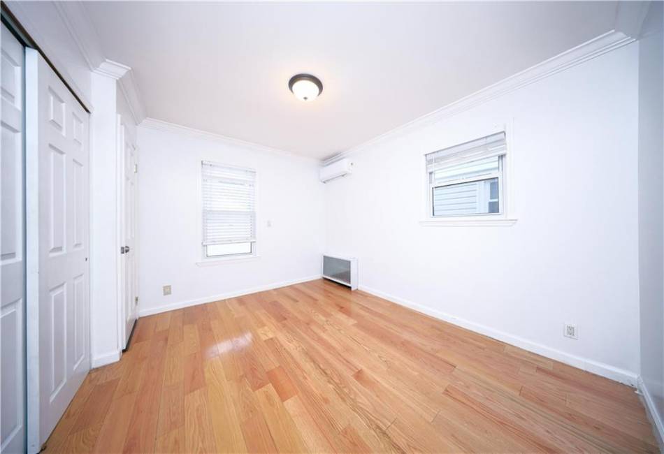 292 Bay 10th Street, Brooklyn, New York 11228, 4 Bedrooms Bedrooms, ,4 BathroomsBathrooms,Residential,For Sale,Bay 10th,488184