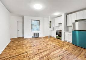 377 Argyle Road, Brooklyn, New York 11218, 2 Bedrooms Bedrooms, ,1 BathroomBathrooms,Rental,For Sale,Argyle,488211