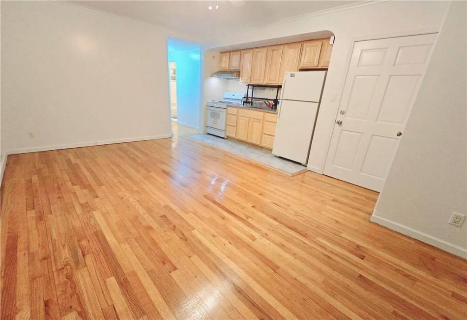 8890 18th Avenue, Brooklyn, New York 11214, 1 Bedroom Bedrooms, ,1 BathroomBathrooms,Rental,For Sale,18th,488216