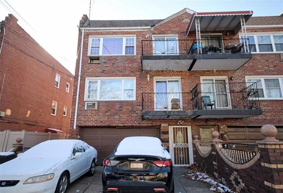 1076 82nd Street, Brooklyn, New York 11236, ,Residential,For Sale,82nd,488218