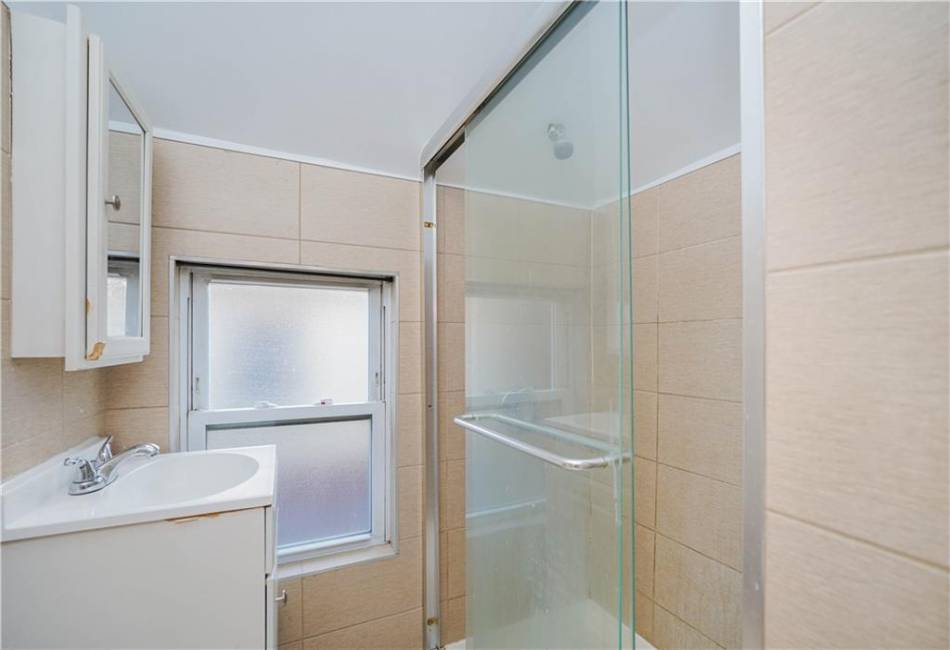 1364 77th Street, Brooklyn, New York 11228, 5 Bedrooms Bedrooms, ,4 BathroomsBathrooms,Residential,For Sale,77th,488200