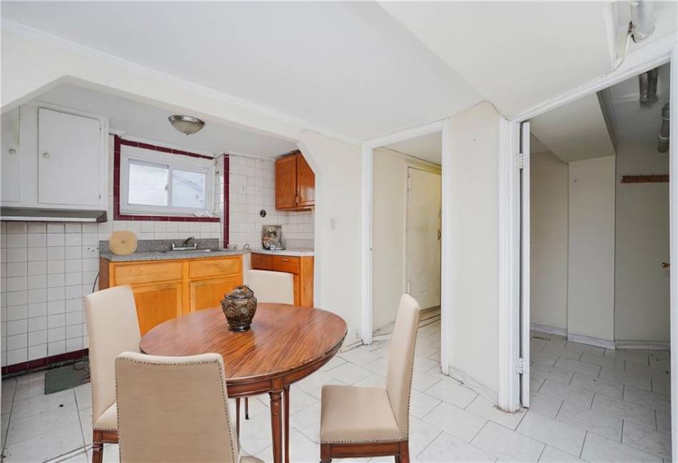 1364 77th Street, Brooklyn, New York 11228, 5 Bedrooms Bedrooms, ,4 BathroomsBathrooms,Residential,For Sale,77th,488200