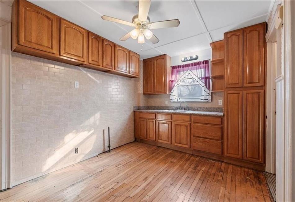 1930 36th Street, Brooklyn, New York 11234, 3 Bedrooms Bedrooms, ,3 BathroomsBathrooms,Residential,For Sale,36th,488263