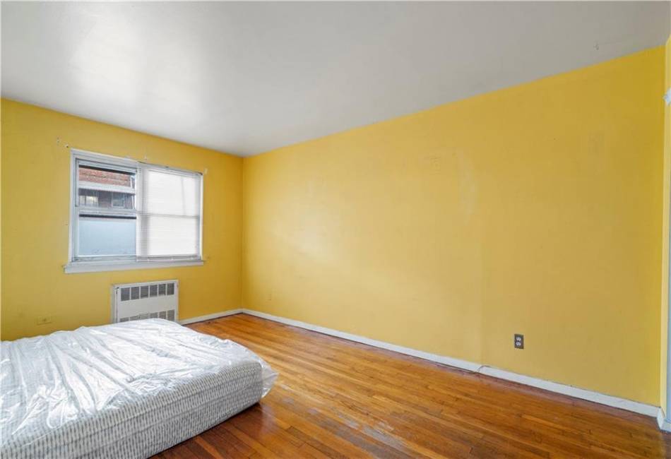 2081 53rd Place, Brooklyn, New York 11234, 7 Bedrooms Bedrooms, ,5 BathroomsBathrooms,Residential,For Sale,53rd,488281