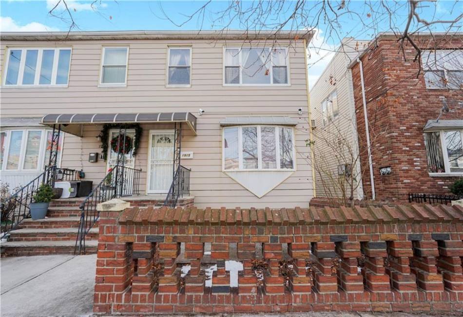 1915 12th Street, Brooklyn, New York 11223, 5 Bedrooms Bedrooms, ,3 BathroomsBathrooms,Residential,For Sale,12th,488288