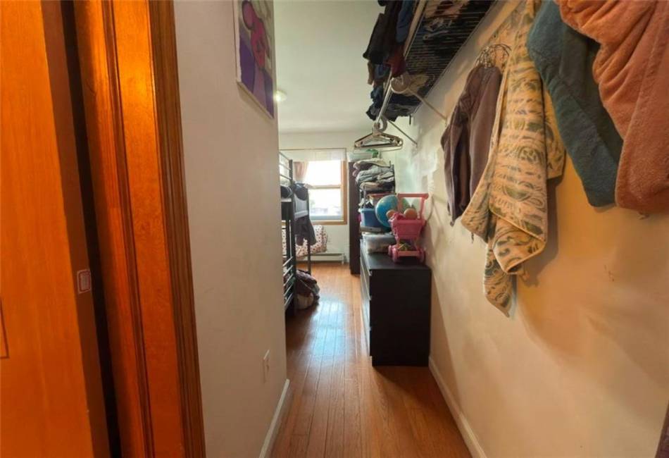 140 Avenue O, Brooklyn, New York 11204, 3 Bedrooms Bedrooms, ,2 BathroomsBathrooms,Residential,For Sale,Avenue O,488291