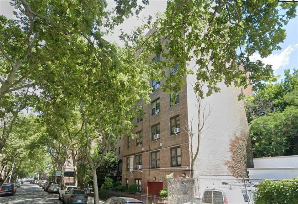 285 35th Street, Brooklyn, New York 11203, 1 Bedroom Bedrooms, ,1 BathroomBathrooms,Residential,For Sale,35th,488311