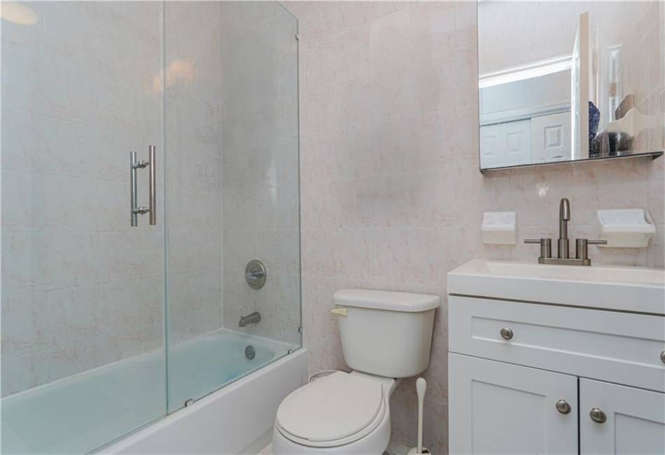 677 88th Street, Brooklyn, New York 11228, 2 Bedrooms Bedrooms, ,2 BathroomsBathrooms,Residential,For Sale,88th,488315