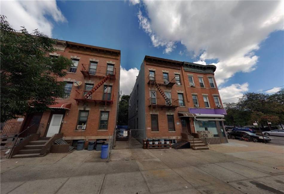 881 39th Street, Brooklyn, New York 11232, 11 Bedrooms Bedrooms, ,6 BathroomsBathrooms,Residential,For Sale,39th,488316