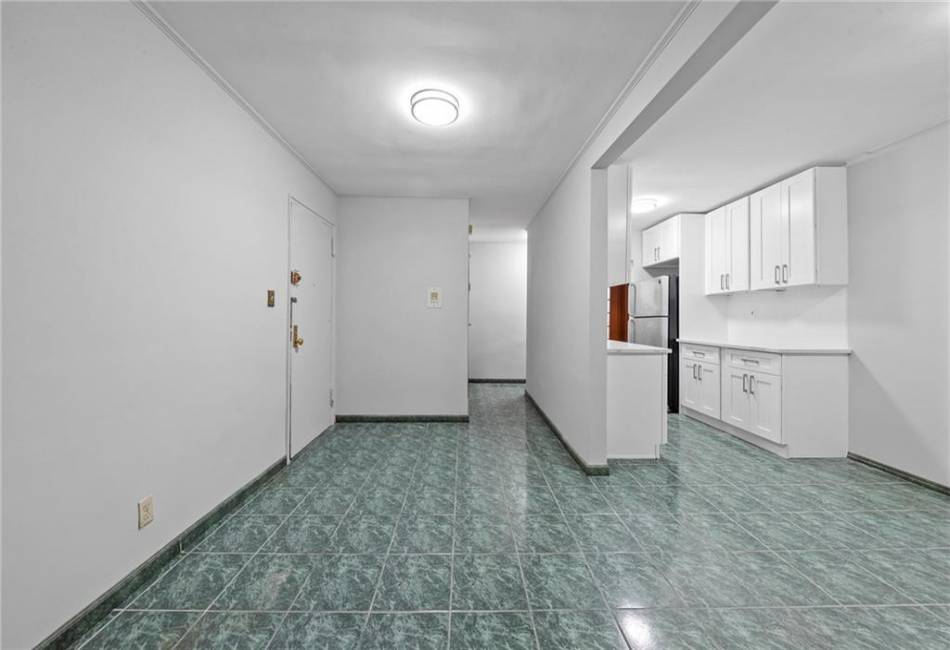 1213 Avenue Z, Brooklyn, New York 11235, 1 Bedroom Bedrooms, ,1 BathroomBathrooms,Residential,For Sale,Avenue Z,488327