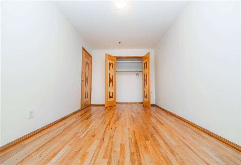 1749 16th Street, Brooklyn, New York 11229, 1 Bedroom Bedrooms, ,1 BathroomBathrooms,Residential,For Sale,16th,488283