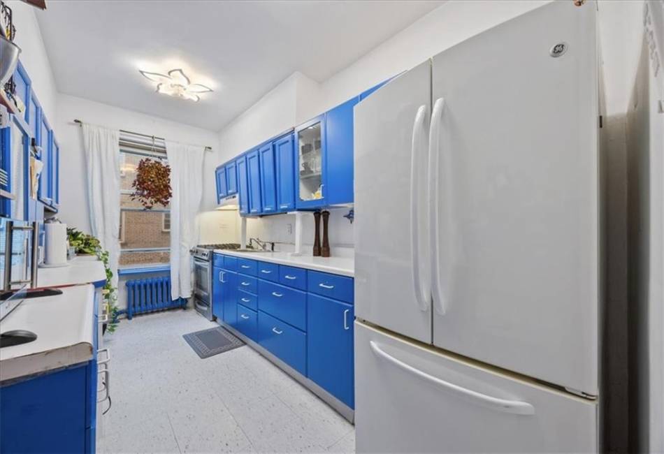 763 Ocean Parkway, Brooklyn, New York 11230, 1 Bedroom Bedrooms, ,1 BathroomBathrooms,Residential,For Sale,Ocean,488312