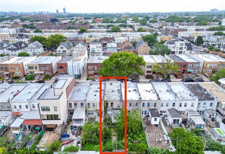 1925 62nd Street, Brooklyn, New York 11204, 4 Bedrooms Bedrooms, ,3 BathroomsBathrooms,Residential,For Sale,62nd,488329