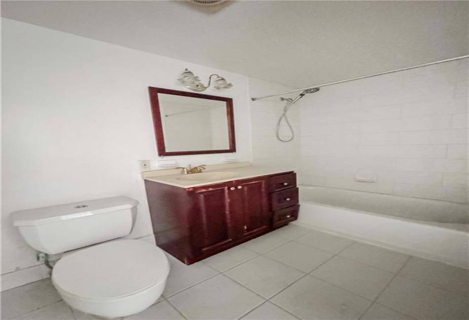 2560 Frederick Douglass Boulevard, New York, New York 10030, 2 Bedrooms Bedrooms, ,2 BathroomsBathrooms,Residential,For Sale,Frederick Douglass,488215