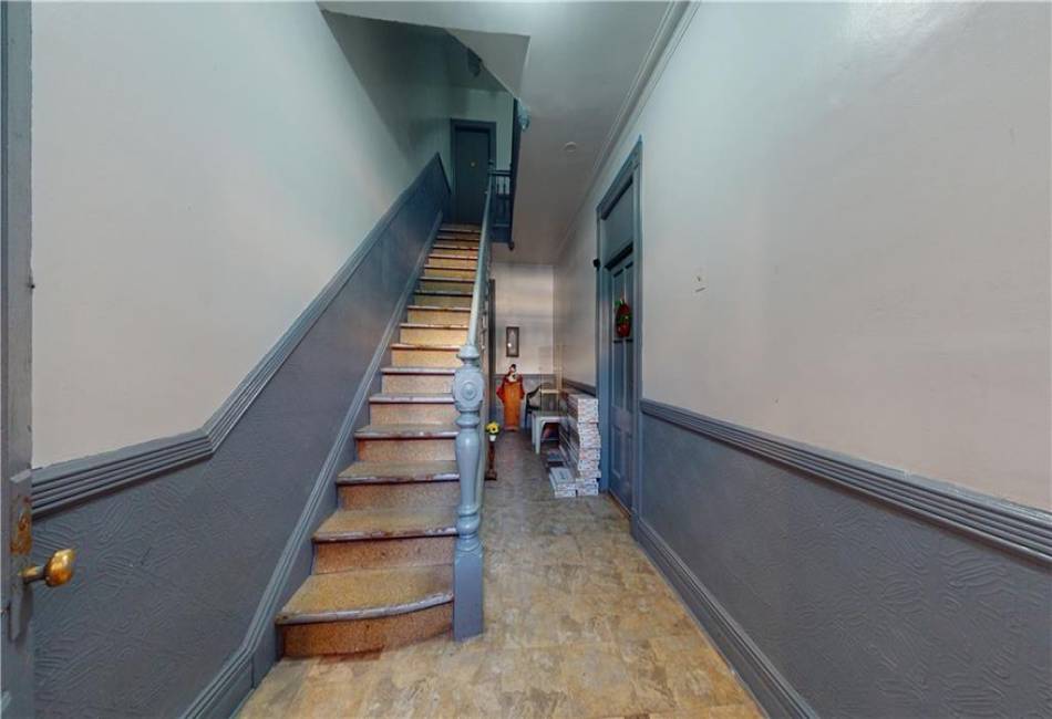 248 Saint Nicholas Avenue, Brooklyn, New York 11237, 11 Bedrooms Bedrooms, ,3 BathroomsBathrooms,Residential,For Sale,Saint Nicholas,488317