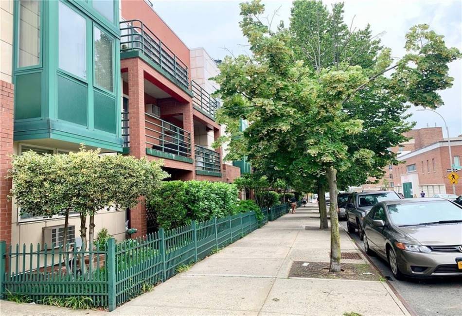 34 Bay Ridge Avenue, Brooklyn, New York 11220, 1 Bedroom Bedrooms, ,1 BathroomBathrooms,Residential,For Sale,Bay Ridge,488352