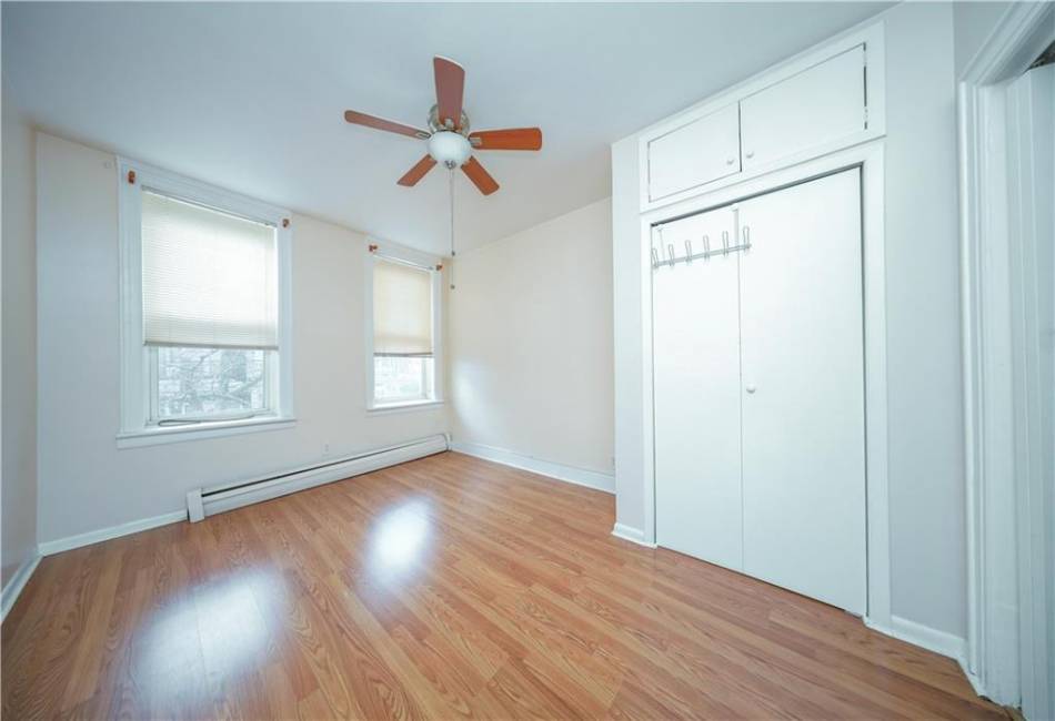 1143 70th Street, Brooklyn, New York 11228, 7 Bedrooms Bedrooms, ,4 BathroomsBathrooms,Residential,For Sale,70th,488353