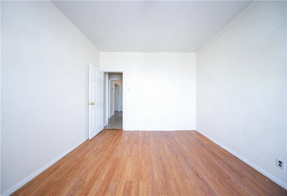 1143 70th Street, Brooklyn, New York 11228, 7 Bedrooms Bedrooms, ,4 BathroomsBathrooms,Residential,For Sale,70th,488353