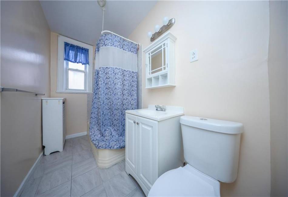 1143 70th Street, Brooklyn, New York 11228, 7 Bedrooms Bedrooms, ,4 BathroomsBathrooms,Residential,For Sale,70th,488353