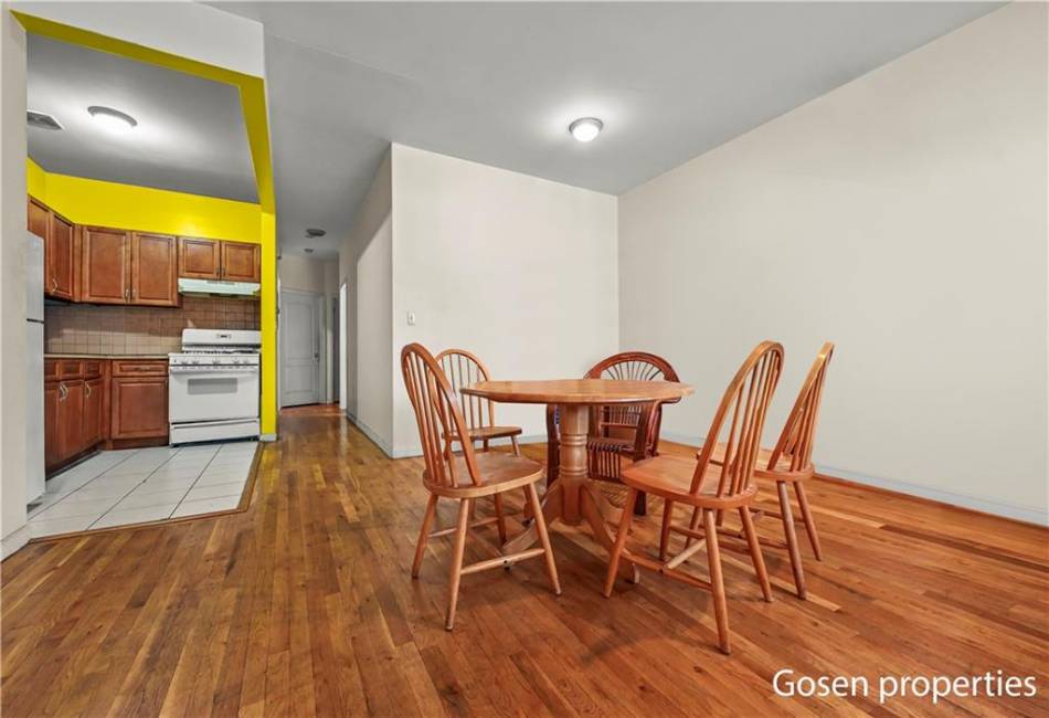 1051 Schenectady Avenue, Brooklyn, New York 11203, 6 Bedrooms Bedrooms, ,Residential,For Sale,Schenectady,488355