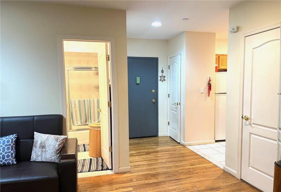 1428 Bath Avenue, Brooklyn, New York 11228, 2 Bedrooms Bedrooms, ,1 BathroomBathrooms,Residential,For Sale,Bath,488361