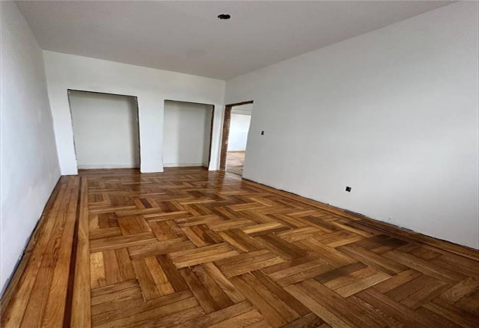 101-37 92nd Street, Brooklyn, New York 11416, 3 Bedrooms Bedrooms, ,1 BathroomBathrooms,Rental,For Sale,92nd,488400