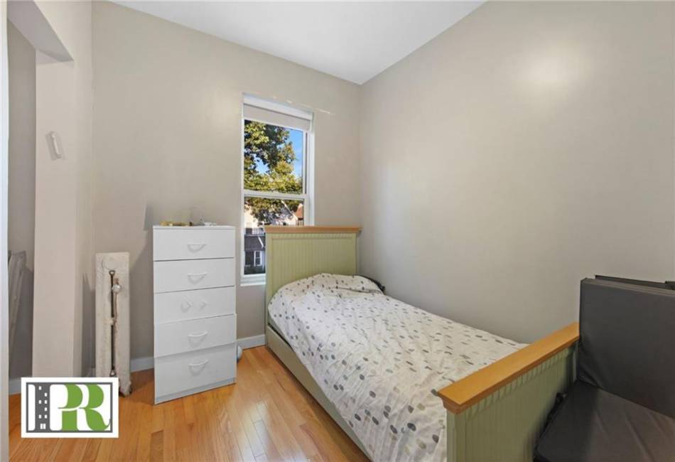 960 32nd Street, Brooklyn, New York 11210, 4 Bedrooms Bedrooms, ,3 BathroomsBathrooms,Residential,For Sale,32nd,488404