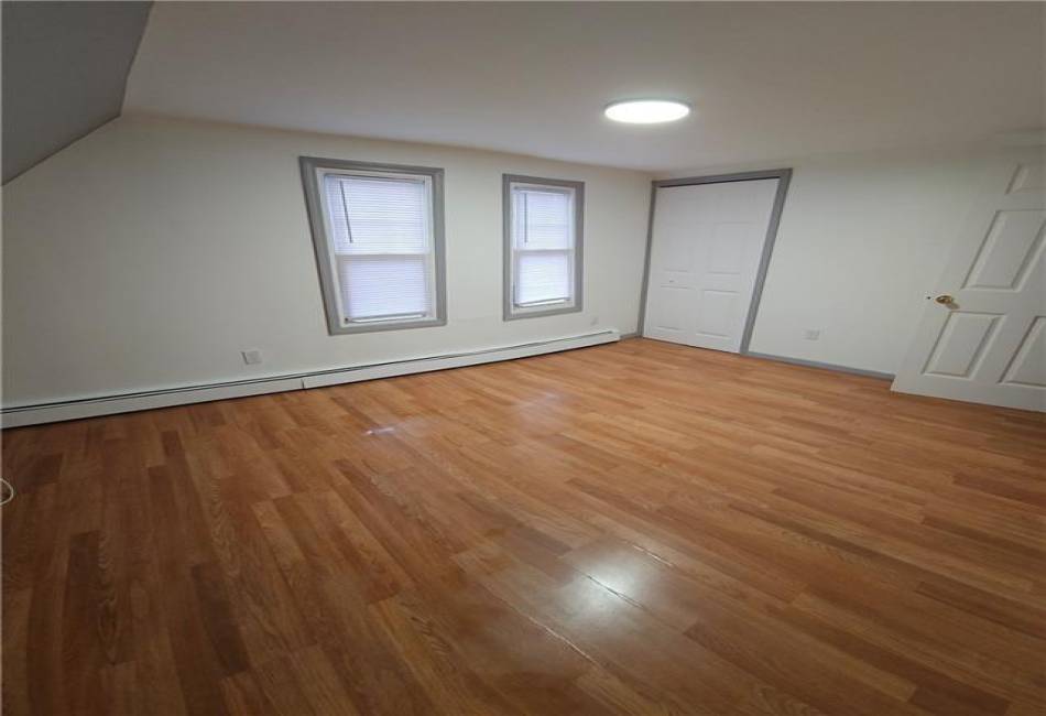 116 Smith Street, Amityville, New York 11701, 3 Bedrooms Bedrooms, ,2 BathroomsBathrooms,Residential,For Sale,Smith,488412