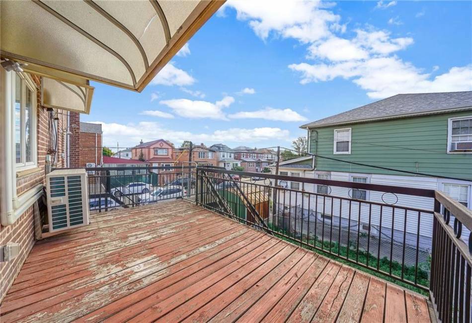 5722 Avenue N, Brooklyn, New York 11234, 7 Bedrooms Bedrooms, ,3.5 BathroomsBathrooms,Residential,For Sale,Avenue N,488425