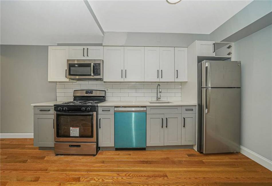 5722 Avenue N, Brooklyn, New York 11234, 7 Bedrooms Bedrooms, ,3.5 BathroomsBathrooms,Residential,For Sale,Avenue N,488425